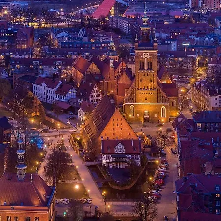 Four Seasons With Parking Place شقة