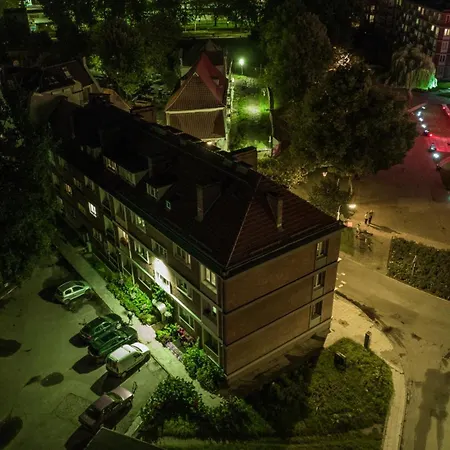 Four Seasons With Parking Place Appartamento *