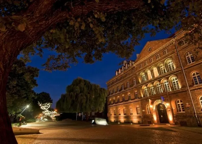 Four Seasons With Parking Place *